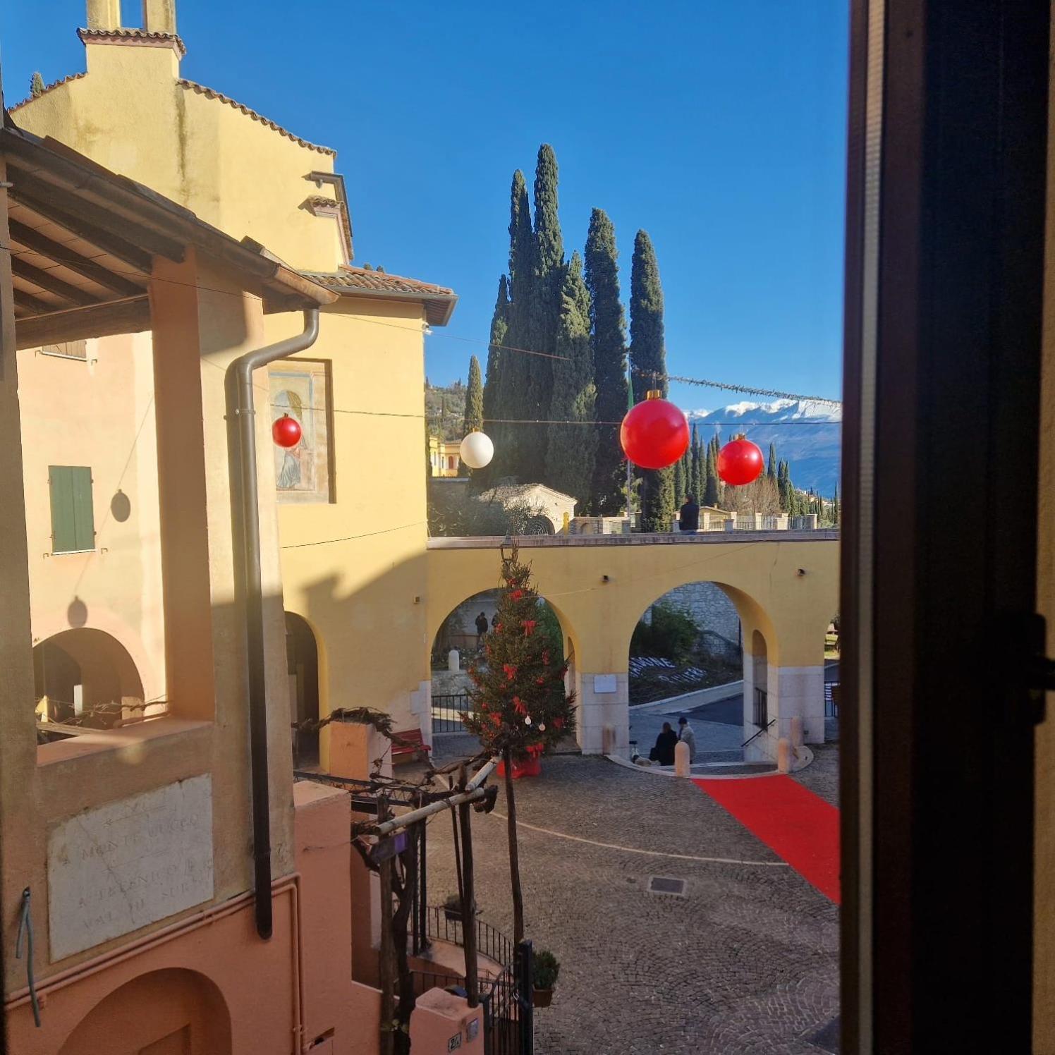 B&B Al Vittoriale Da Maja Gardone Riviera Exterior foto