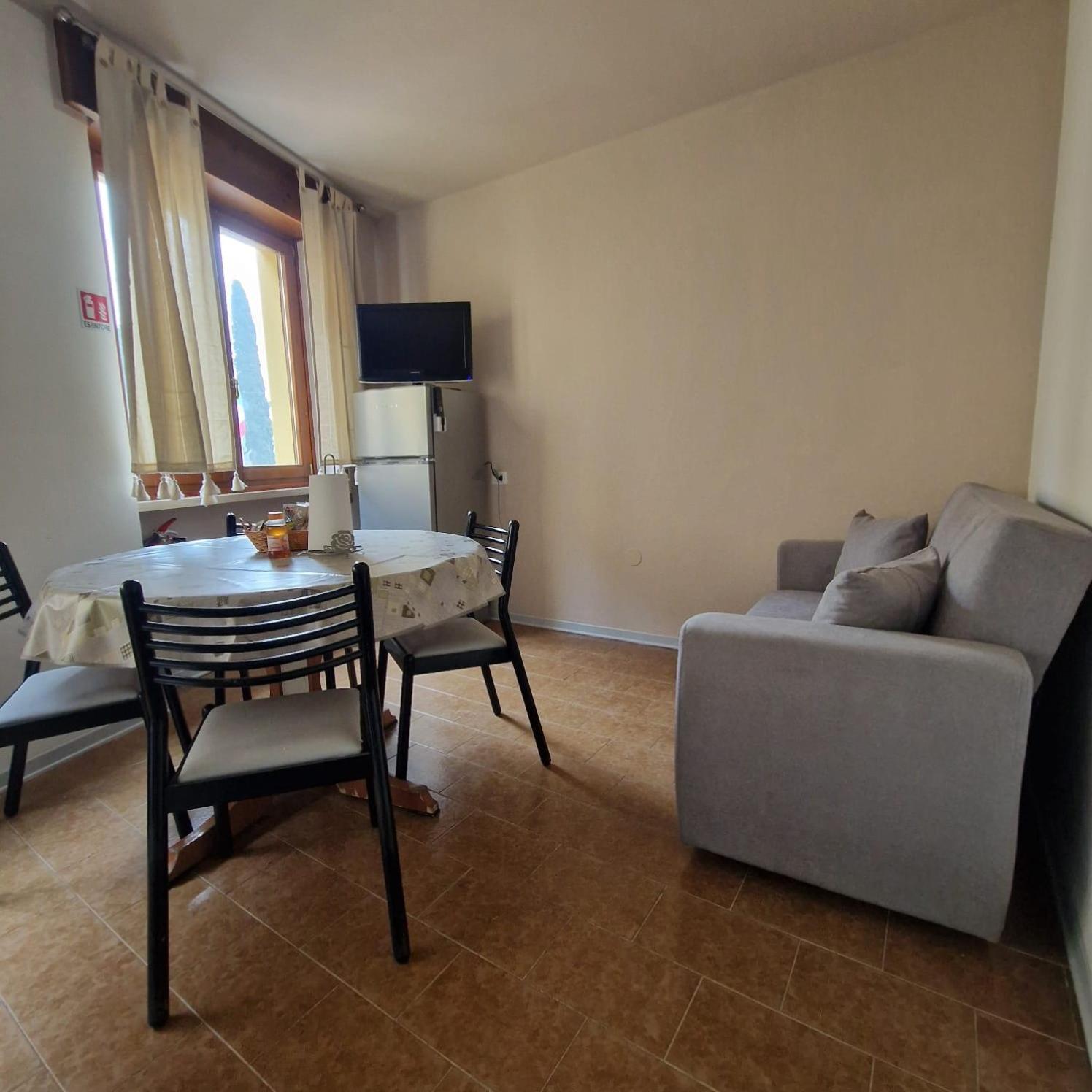 B&B Al Vittoriale Da Maja Gardone Riviera Exterior foto